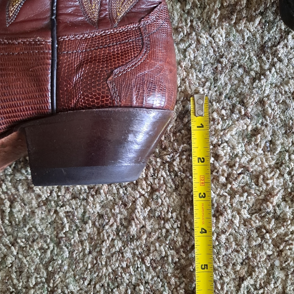 Justin Boots brown heeled cowboy boots - Picture 8 of 12
